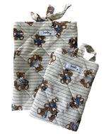 Charger l&#39;image dans la galerie, Housse de livre Teddy
